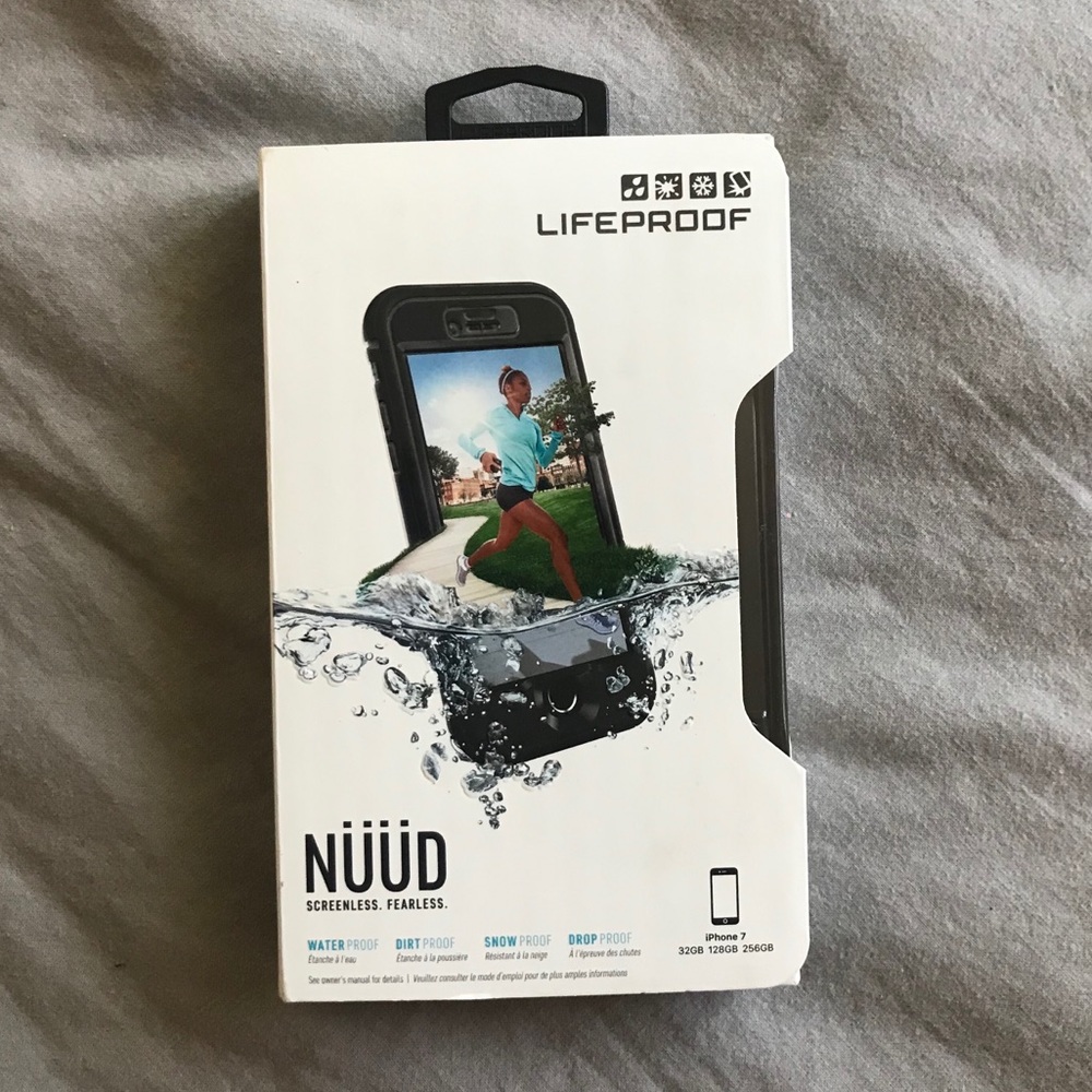 NUUD Lifeproof iPhone 7 case